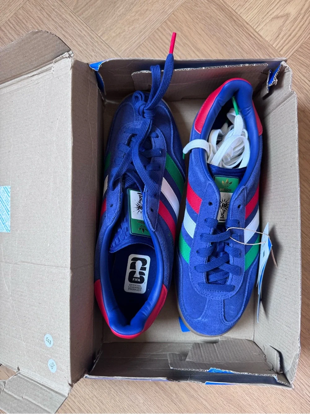 adidas Originals victory blue